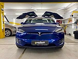 Полировка автомобиля Tesla Model X Полировка кузова и нанесение 2-х слоев керамики